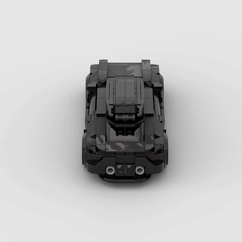 Audi RS7 Sportback (with roof box)